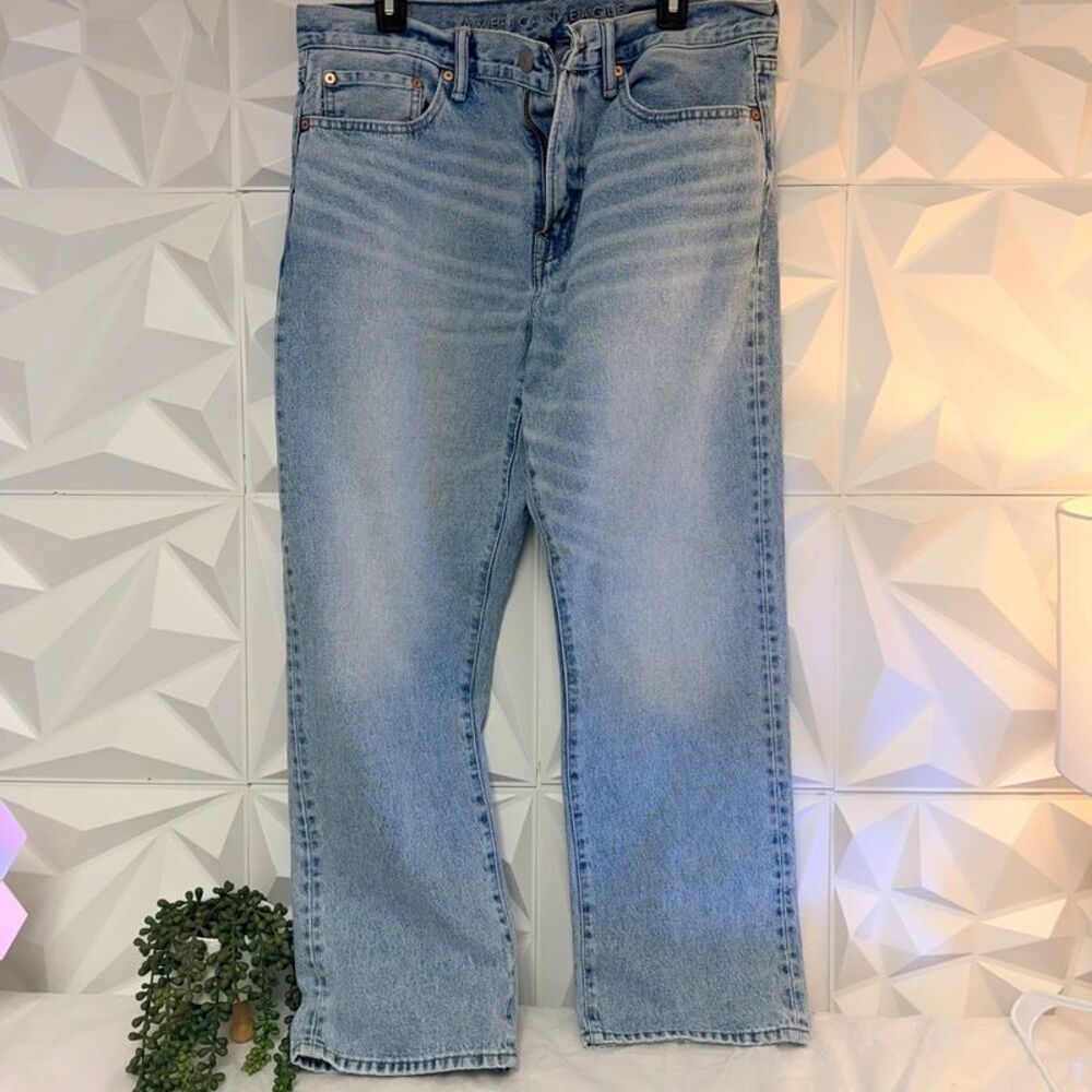 American Eagle Relaxed Straight Jeans 34x30 Light Wash Real Good Denim